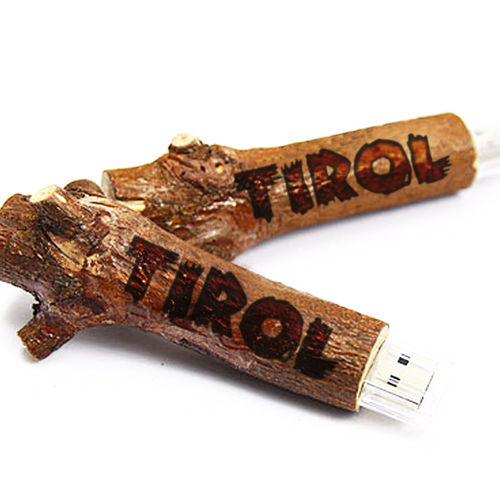 USB-Stick aus Holz-Ast, mit Tirol Gravur